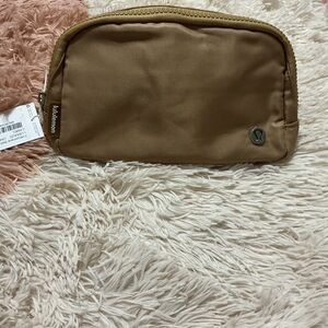 lululemon athletica Tan Fannypack
